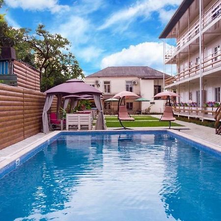 Abkhazia Tali Hotell Sukhumi Exteriör bild