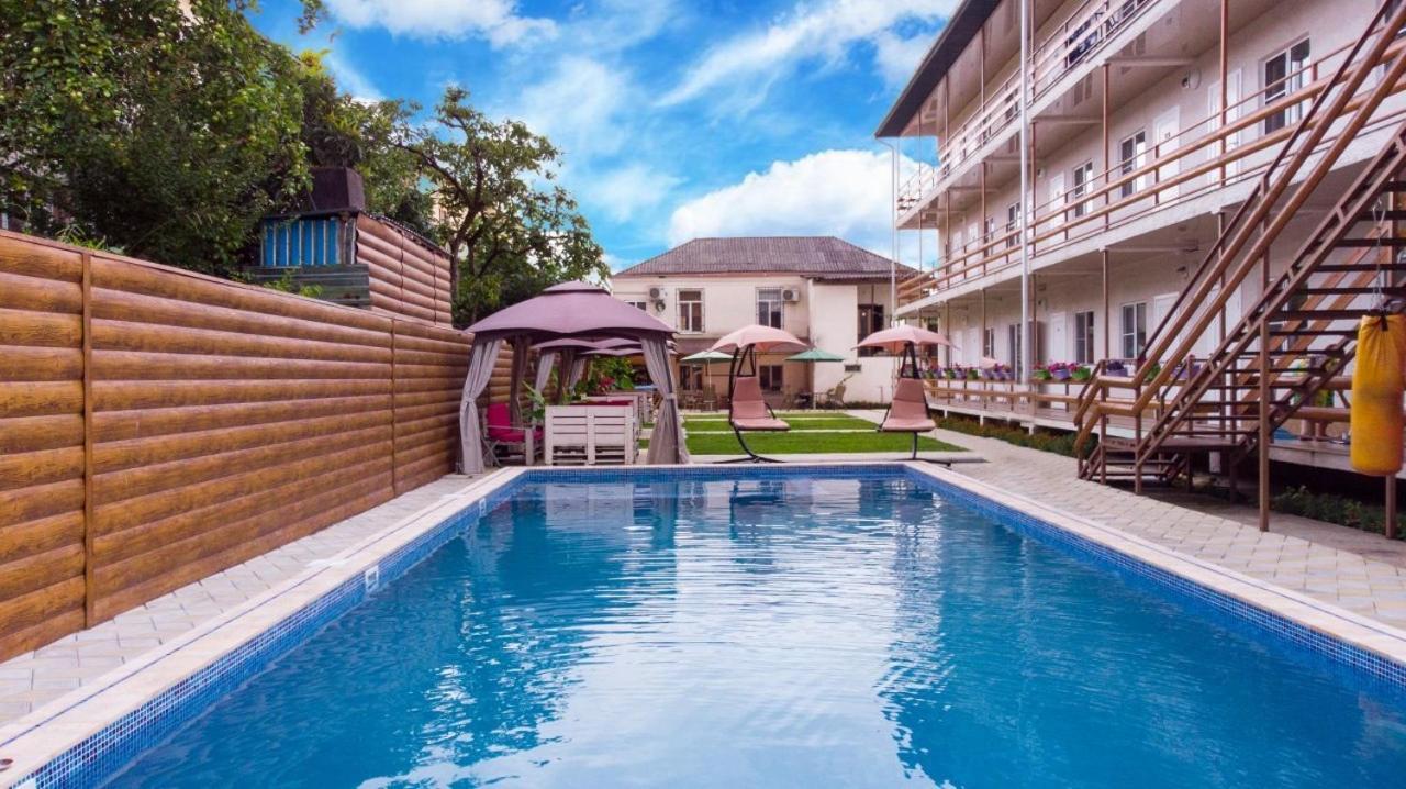 Abkhazia Tali Hotell Sukhumi Exteriör bild